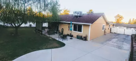 1288 Grouse Ct, Redding, CA 96003 photo 2