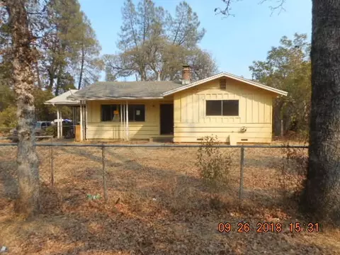 12025 Theresa Ln, Redding, CA 96003 photo 2
