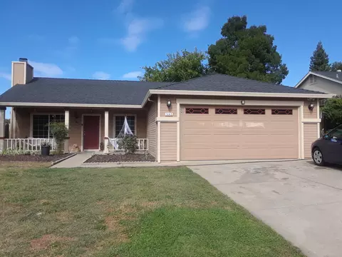 1442 Duck Tail, Redding, CA 96002 photo 1