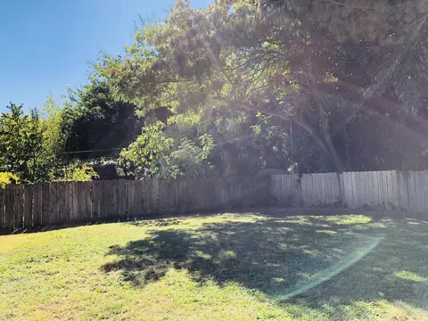 1645 Santa Fe Ave, Redding, CA 96003 photo 11