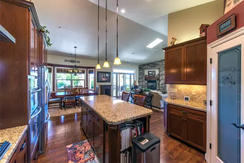3771 Ferrero Way, Redding, CA 96001 photo 18