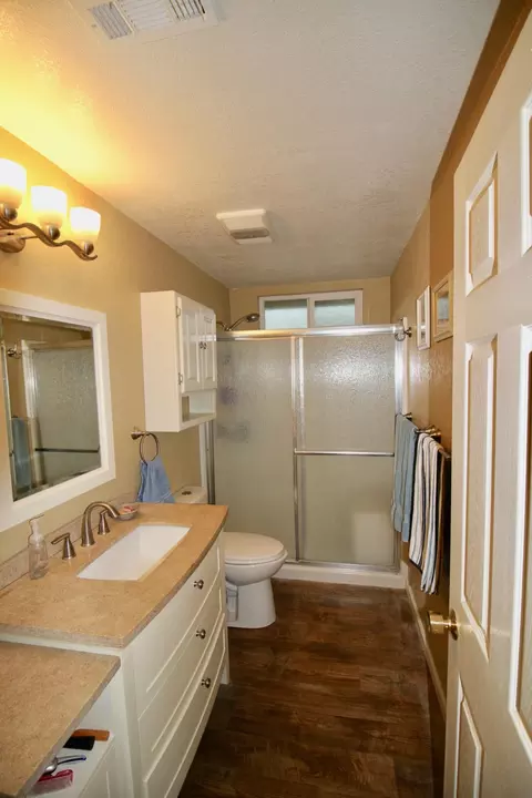 3200 Leonard St, Redding, CA 96002 photo 8