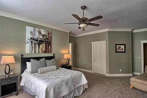 4388 Saratoga Dr, Redding, CA 96002 photo 18
