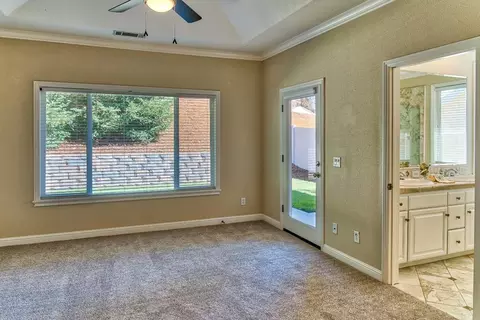 1143 Sunriver Ln, Redding, CA 96001 photo 21