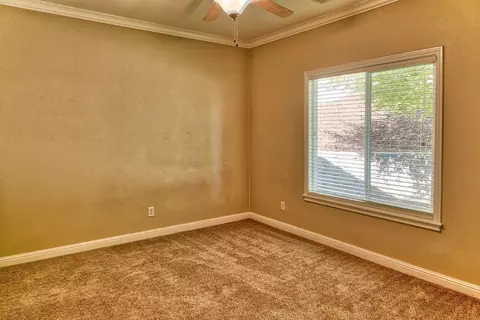 1143 Sunriver Ln, Redding, CA 96001 photo 33