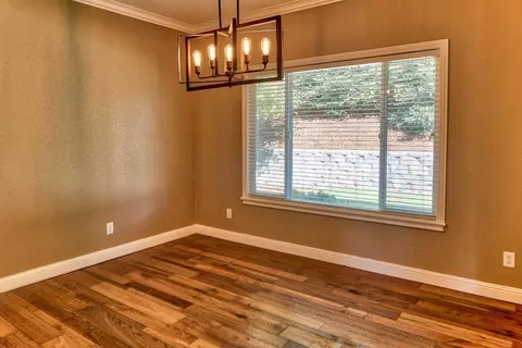 1143 Sunriver Ln, Redding, CA 96001 photo 19