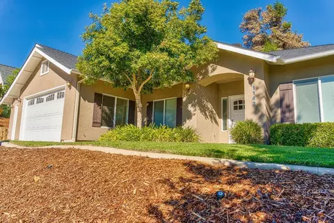 1143 Sunriver Ln, Redding, CA 96001 photo 1
