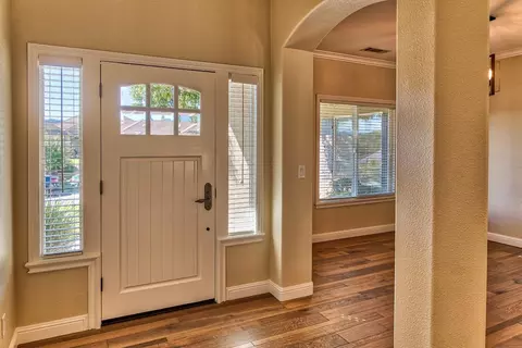 1143 Sunriver Ln, Redding, CA 96001 photo 4