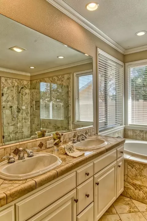 1143 Sunriver Ln, Redding, CA 96001 photo 26