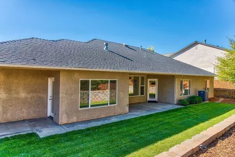 1143 Sunriver Ln, Redding, CA 96001 photo 45