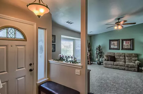 1579 Hominy Way, Redding, CA 96003 photo 3