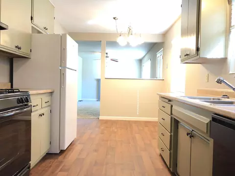 3990 Alta Mesa Dr, Redding, CA 96002 photo 4