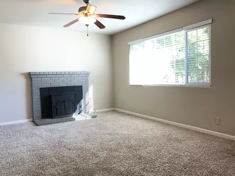 3990 Alta Mesa Dr, Redding, CA 96002 photo 3