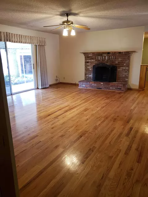 581 Terrace Dr, Redding, CA 96002 photo 6