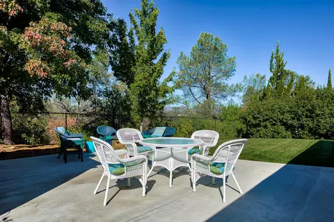 4234 Sudden Wind Ct, Redding, CA 96001 photo 27