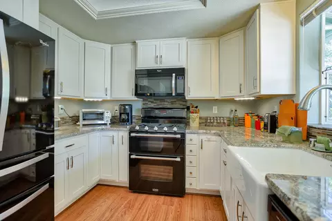 4234 Sudden Wind Ct, Redding, CA 96001 photo 14