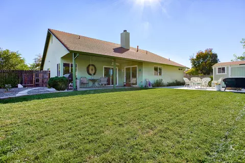 4234 Sudden Wind Ct, Redding, CA 96001 photo 28