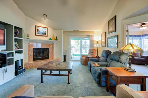 4234 Sudden Wind Ct, Redding, CA 96001 photo 6