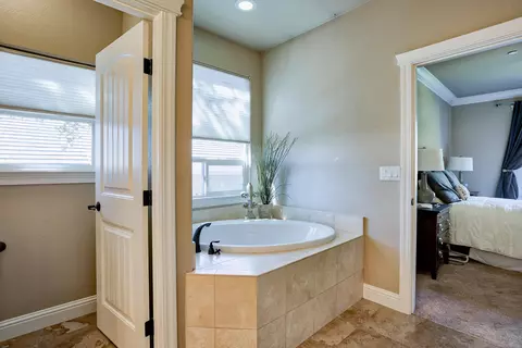 1972 Balzac Ct, Redding, CA 96003 photo 20