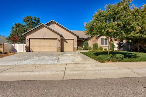 1972 Balzac Ct, Redding, CA 96003 photo 2