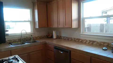 2153 Grape, Redding, CA 96001 photo 6