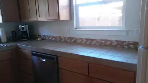 2153 Grape, Redding, CA 96001 photo 2