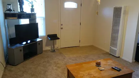 2153 Grape, Redding, CA 96001 photo 14