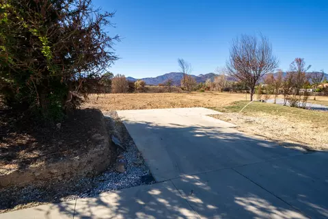 16908 Cape Cod Dr, Redding, CA 96003 photo 7