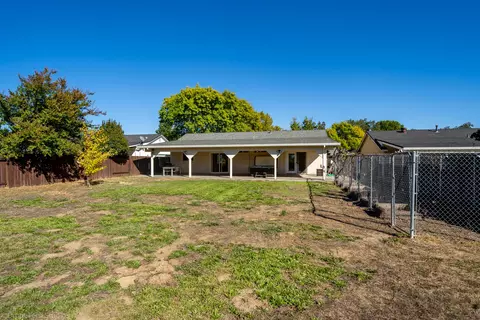 5462 Mill Pond Ln, Redding, CA 96001 photo 27