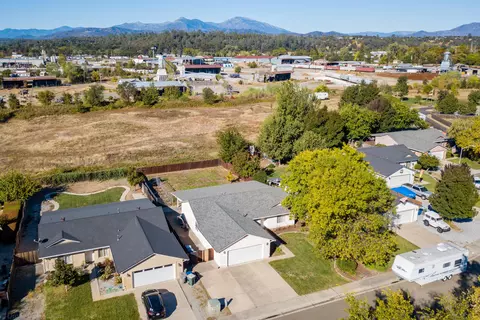 5462 Mill Pond Ln, Redding, CA 96001 photo 46