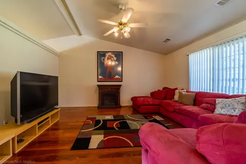 5462 Mill Pond Ln, Redding, CA 96001 photo 9