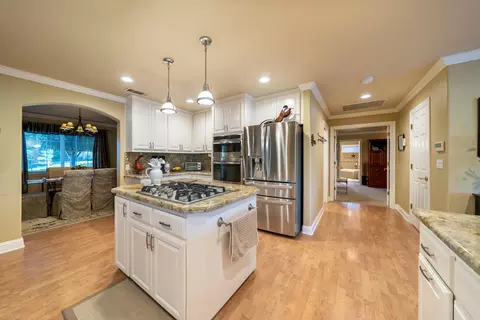 2110 Dartmouth Dr, Redding, CA 96001 photo 24