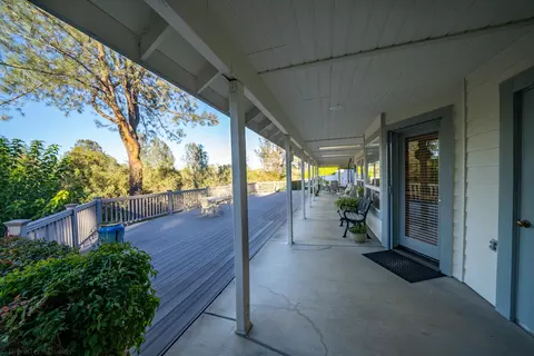 2110 Dartmouth Dr, Redding, CA 96001 photo 60