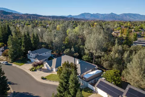 2110 Dartmouth Dr, Redding, CA 96001 photo 72