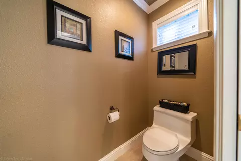 2110 Dartmouth Dr, Redding, CA 96001 photo 37