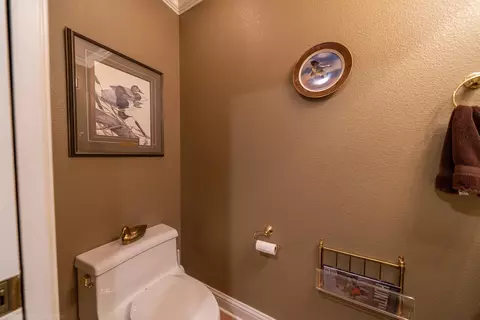 2110 Dartmouth Dr, Redding, CA 96001 photo 48