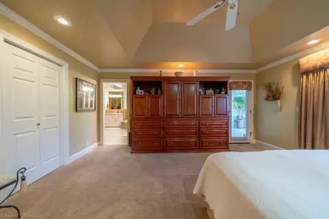 2110 Dartmouth Dr, Redding, CA 96001 photo 28
