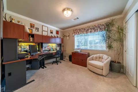 2110 Dartmouth Dr, Redding, CA 96001 photo 44