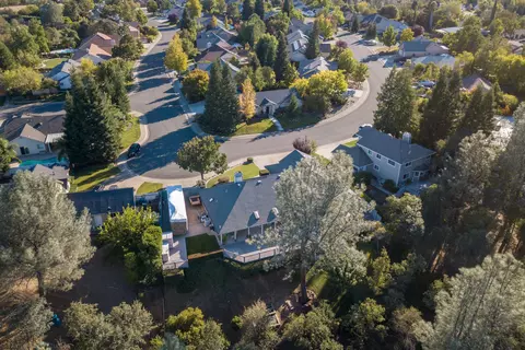 2110 Dartmouth Dr, Redding, CA 96001 photo 73