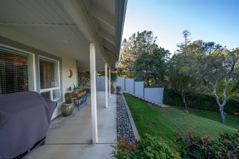 2110 Dartmouth Dr, Redding, CA 96001 photo 59