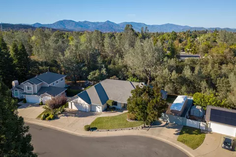 2110 Dartmouth Dr, Redding, CA 96001 photo 71