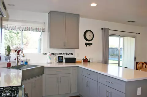 1783 Sterling Dr, Redding, CA 96003 photo 8