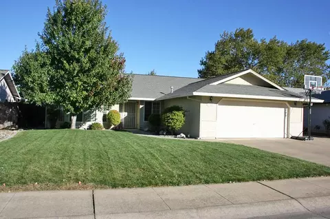 1783 Sterling Dr, Redding, CA 96003 photo 1