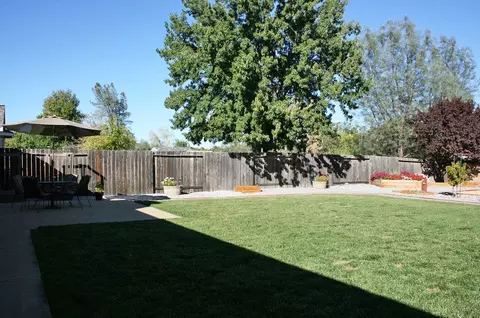 1783 Sterling Dr, Redding, CA 96003 photo 23