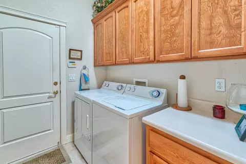 4682 Nantucket Dr, Redding, CA 96001 photo 33