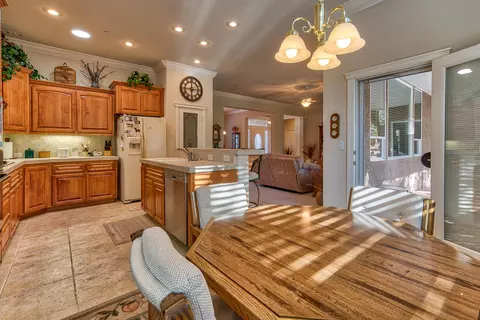 4682 Nantucket Dr, Redding, CA 96001 photo 15