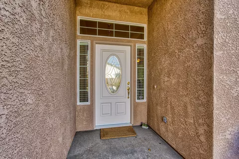 4682 Nantucket Dr, Redding, CA 96001 photo 6