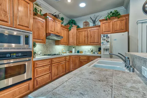 4682 Nantucket Dr, Redding, CA 96001 photo 14