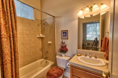 4682 Nantucket Dr, Redding, CA 96001 photo 30