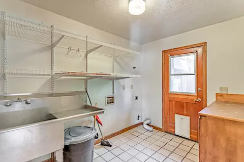 21293 Jennifer Dr, Redding, CA 96003 photo 12